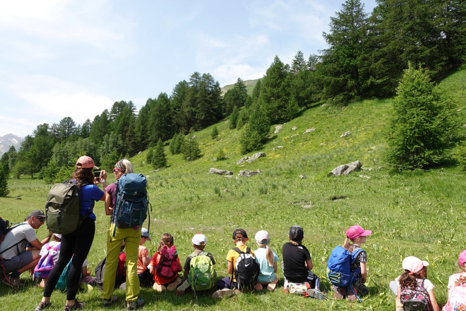 Au royaume des marmottes : Une journée inoubliable pour des écoliers de Barcelonnette © S. Lantelme / PnM